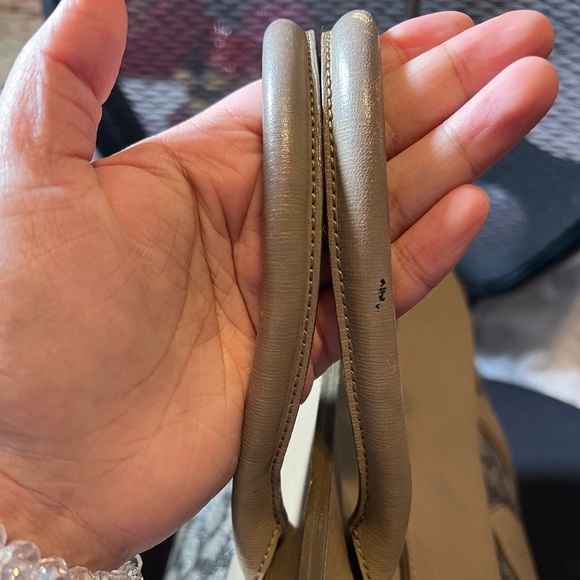 Authentic Vintage Saint Laurent giraffe print hand bag - Picture 10 of 12